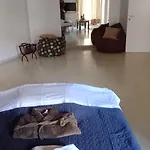 Center Apartment *